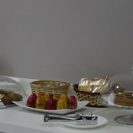 Bed & Breakfast B E B Madonna Della Via 3*