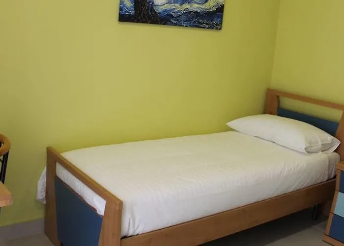 Bed & Breakfast B E B Madonna Della Via