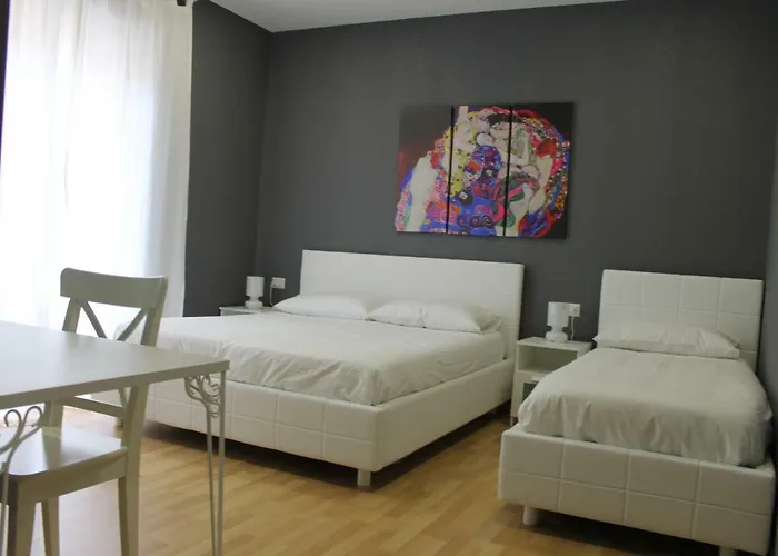 Bed & Breakfast B E B Madonna Della Via