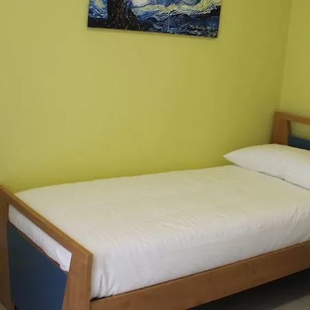 Bed and Breakfast B E B Madonna Della Via